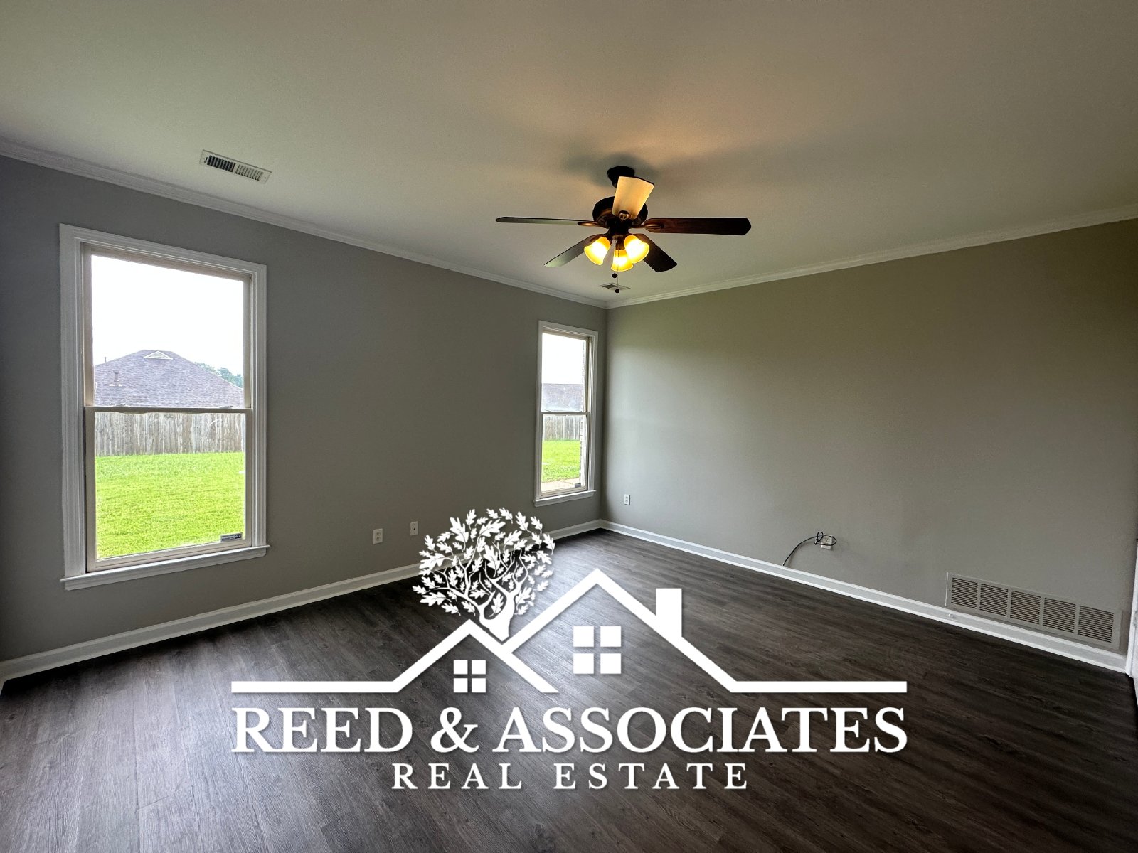 4 Bedrooms in Southaven! property image