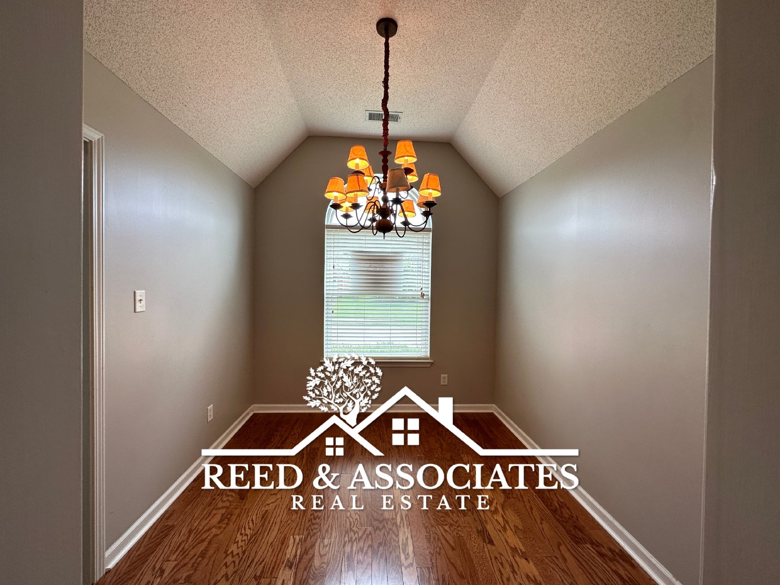 Cordova Home Located off of Houston Levee! property image