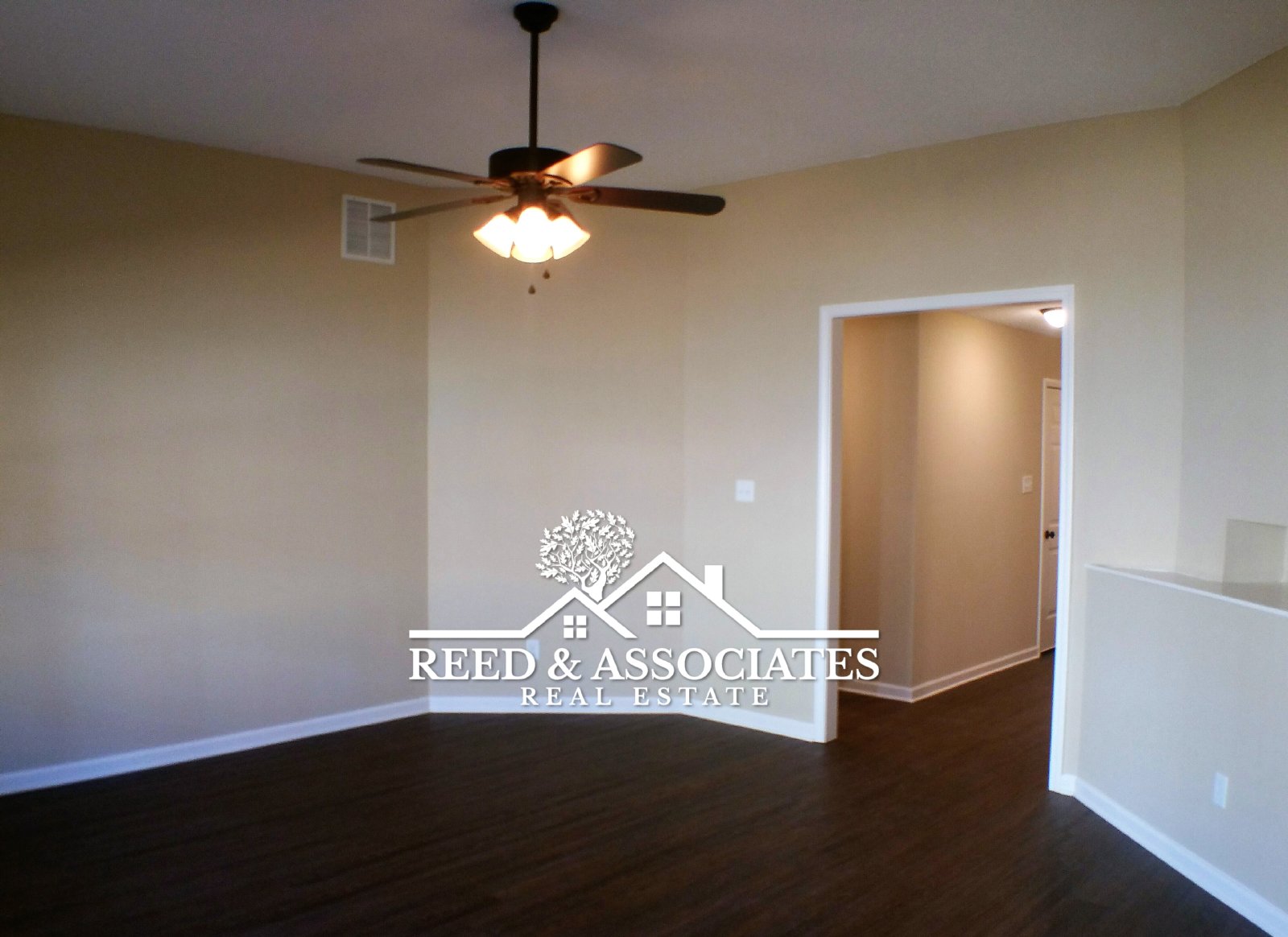 3 Bedroom in Bartlett! property image