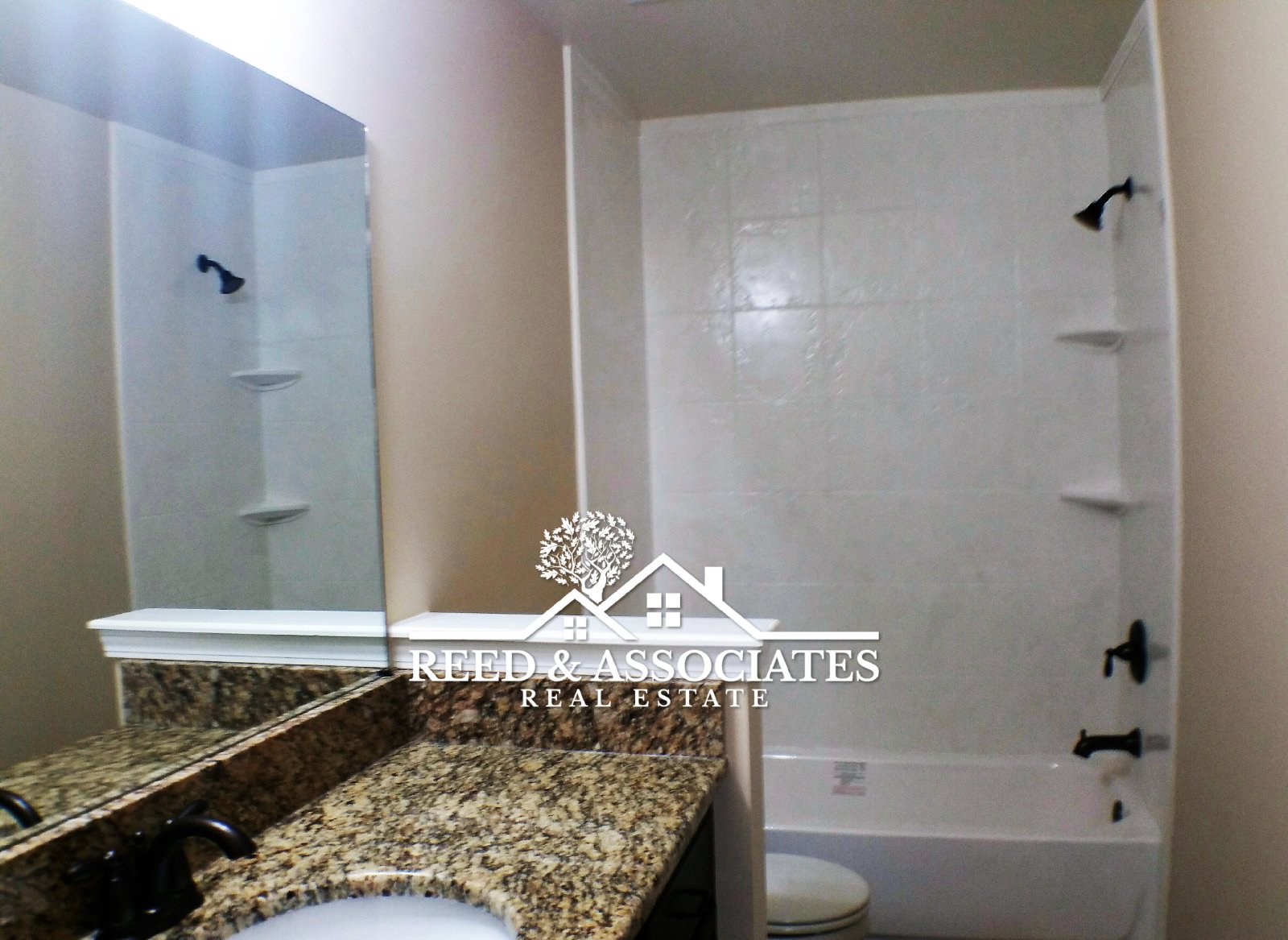 3 Bedroom in Bartlett! property image