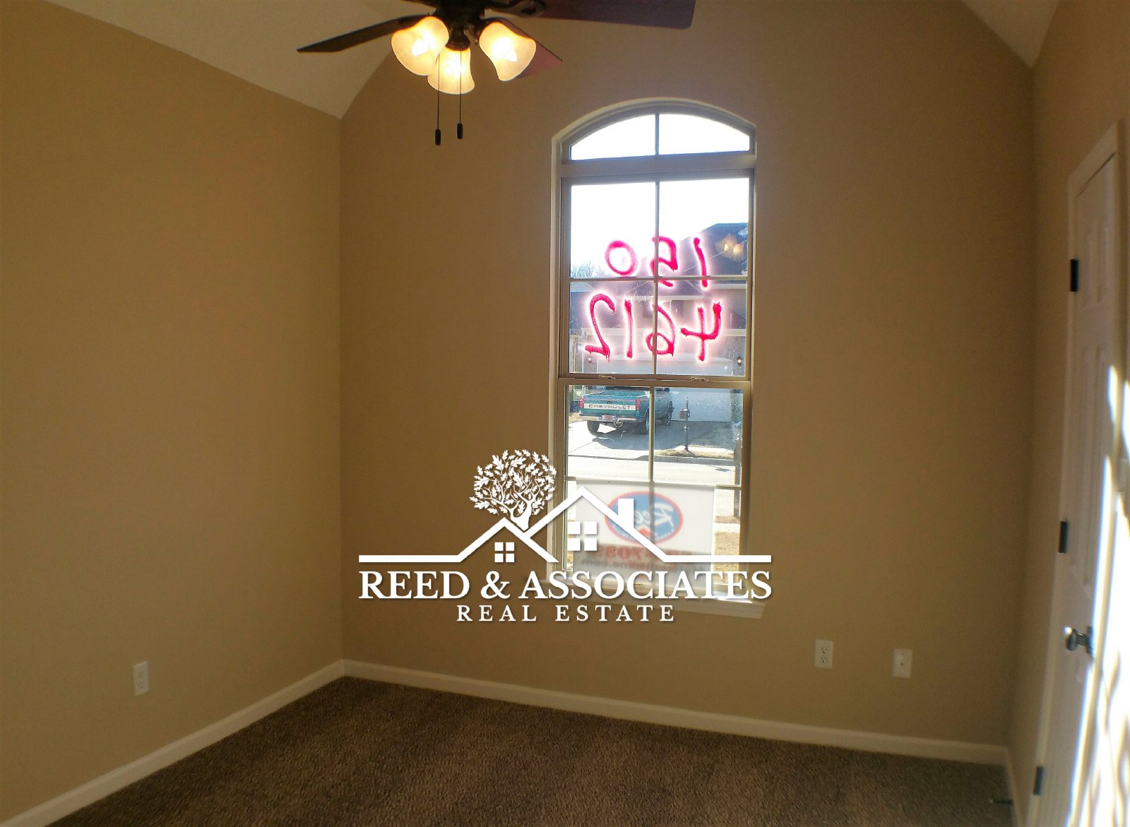 3 Bedroom in Bartlett! property image