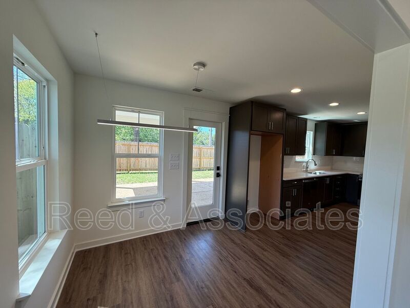 Spacious: 3 Bedroom in Germantown! property image
