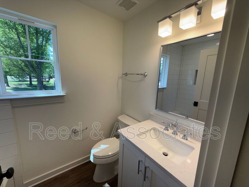 Spacious: 3 Bedroom in Germantown! property image