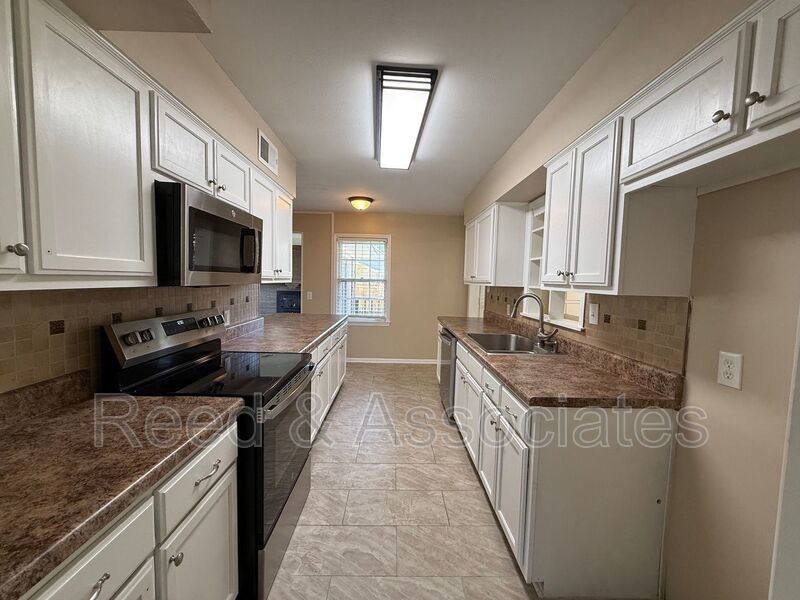 Spacious: 3 Bedroom in Millington! property image