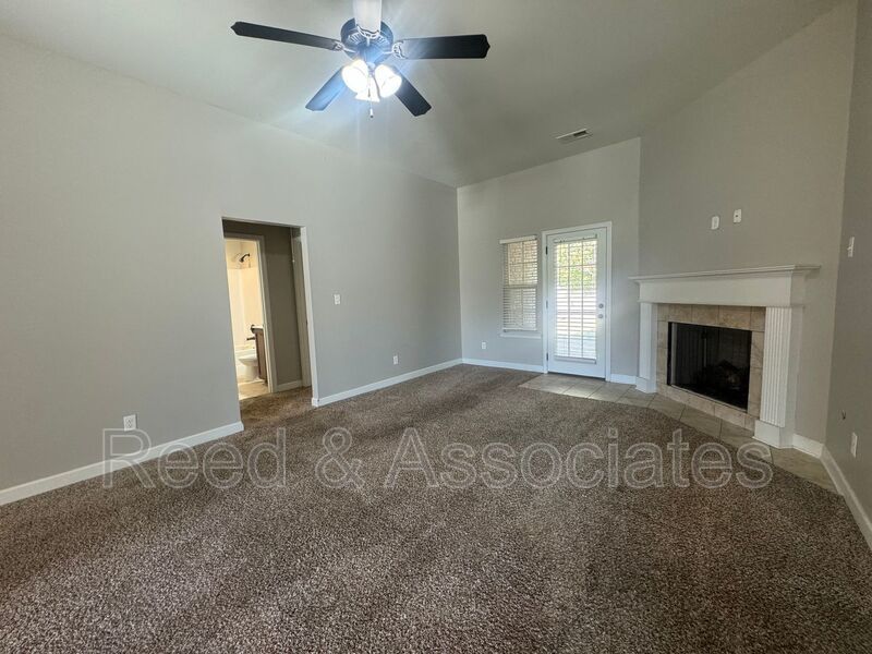 4 bed / 2 bath in Southaven, MS property image
