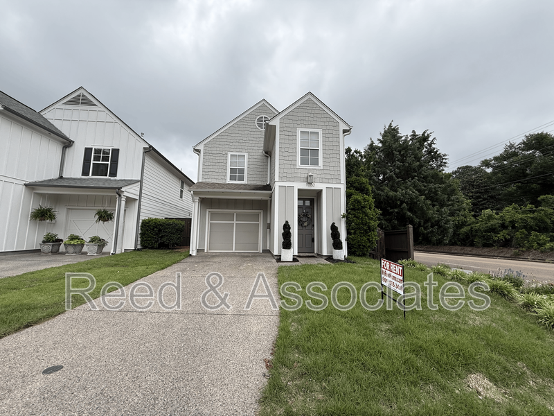 Spacious 3-Bedroom - Copper Young Area property image