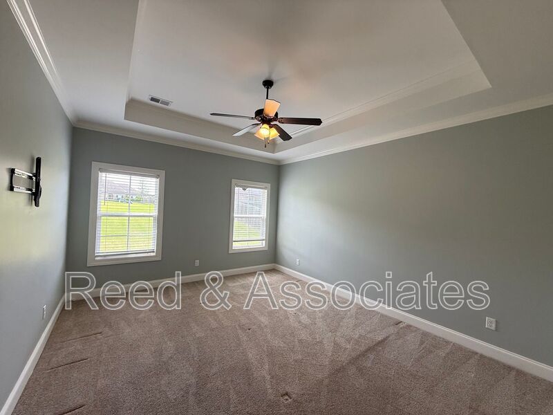 4BR Home with Screened Porch in Southaven – Minutes from Memphis! property image