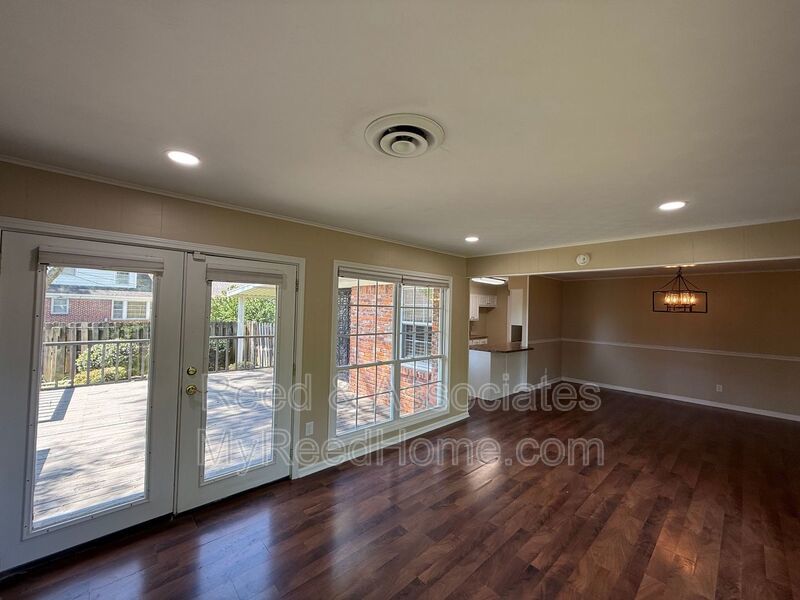 Spacious: 3 Bedroom in Millington! property image