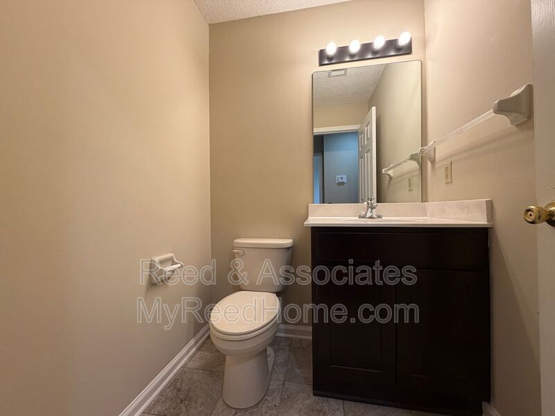 Bartlett Home in Quiet Neighorhood! property image