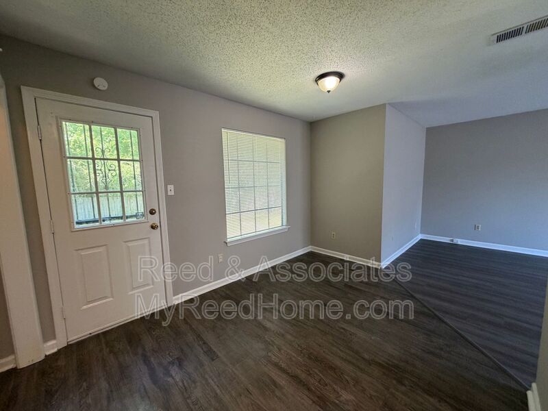 Charming 3BR/2BA Home on Quiet Cove in Memphis property image