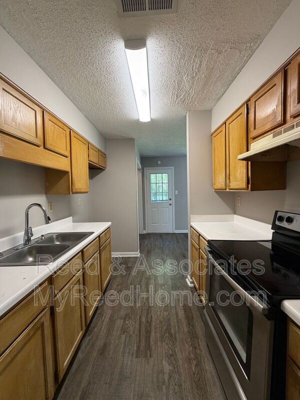 Charming 3BR/2BA Home on Quiet Cove in Memphis property image
