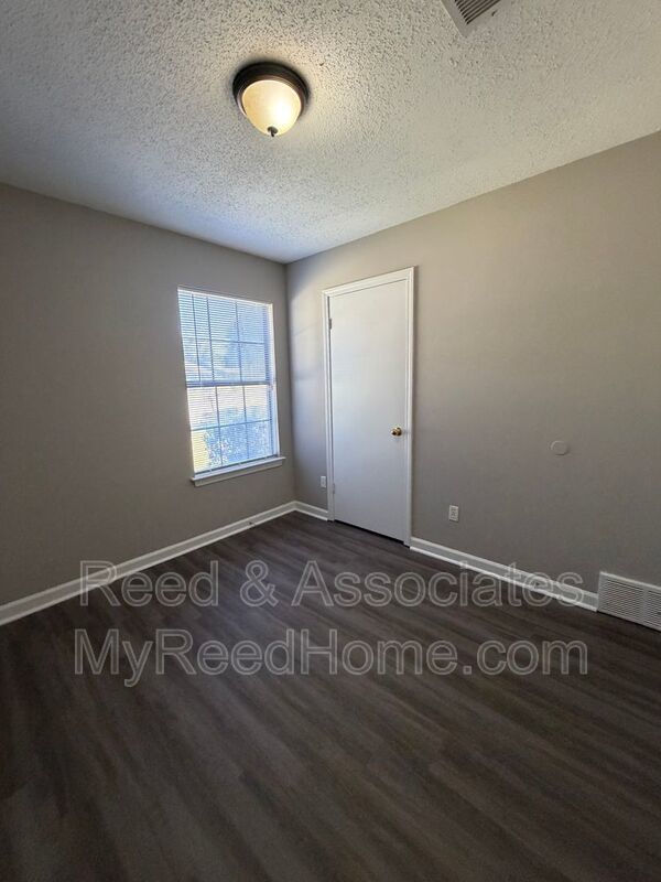 Charming 3BR/2BA Home on Quiet Cove in Memphis property image