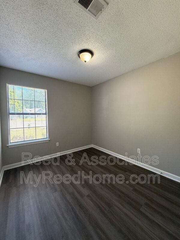 Charming 3BR/2BA Home on Quiet Cove in Memphis property image