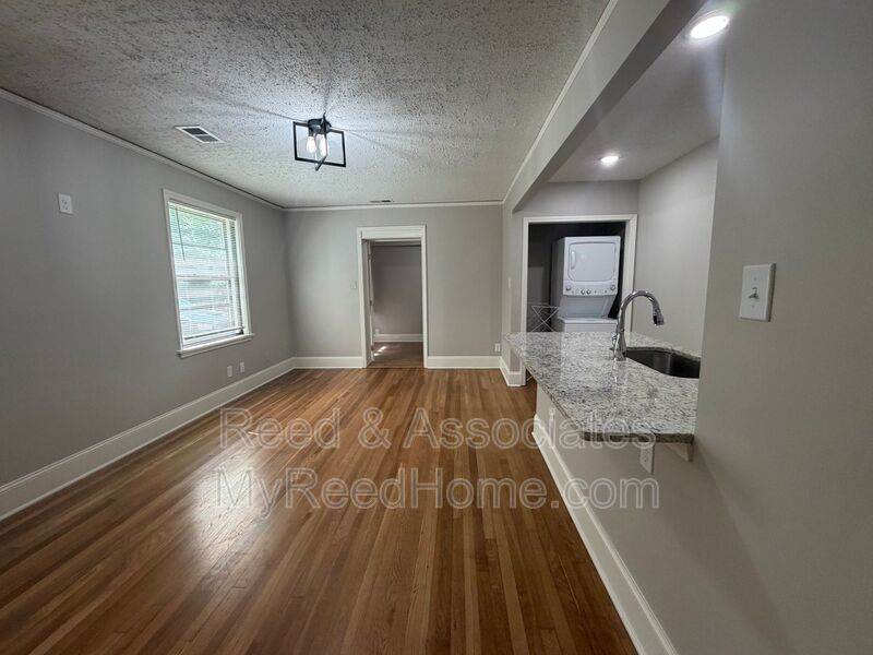 3 Bedroom in University of Memphis Area property image