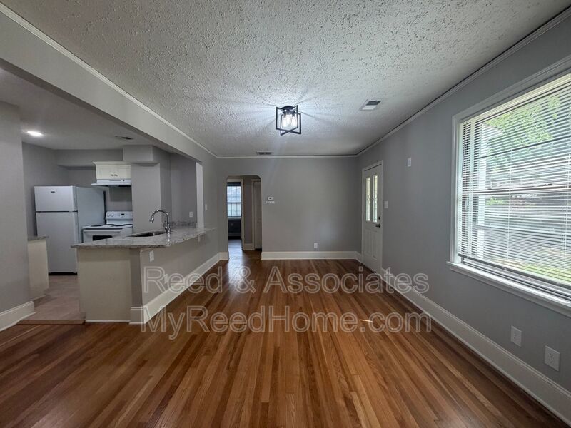 3 Bedroom in University of Memphis Area property image