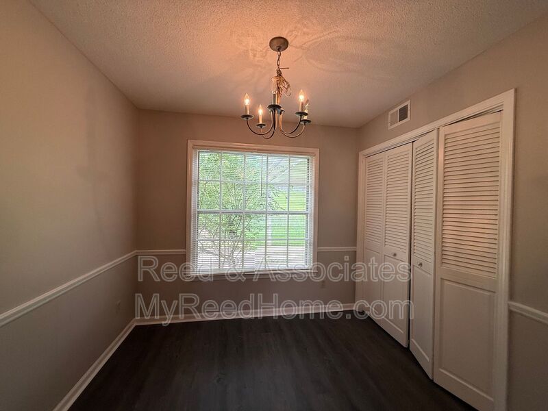 East Memphis with Convenient Location! property image