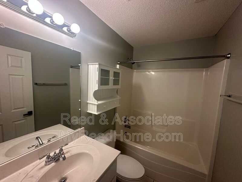 3 Bedroom in Arlington Home! property image