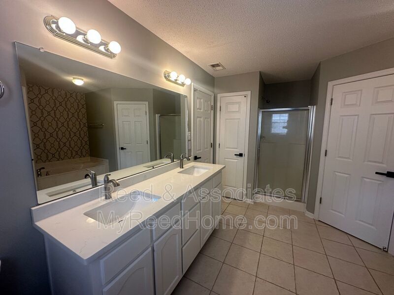 3 Bedroom in Arlington Home! property image