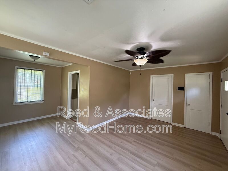 2 Bedroom in White Haven - Coro Lake property image