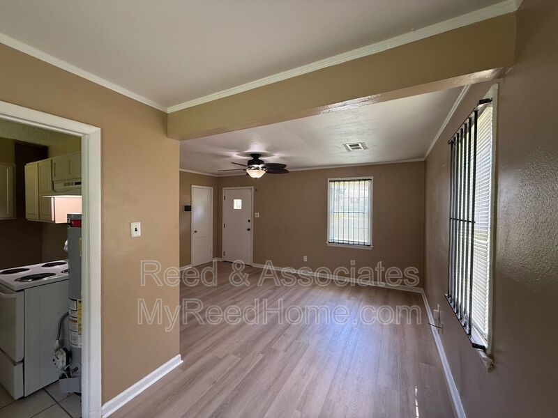 2 Bedroom in White Haven - Coro Lake property image