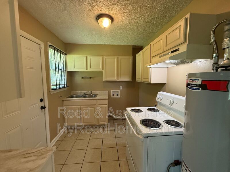 2 Bedroom in White Haven - Coro Lake property image