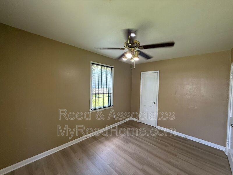 2 Bedroom in White Haven - Coro Lake property image