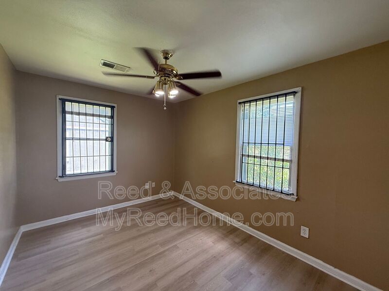 2 Bedroom in White Haven - Coro Lake property image