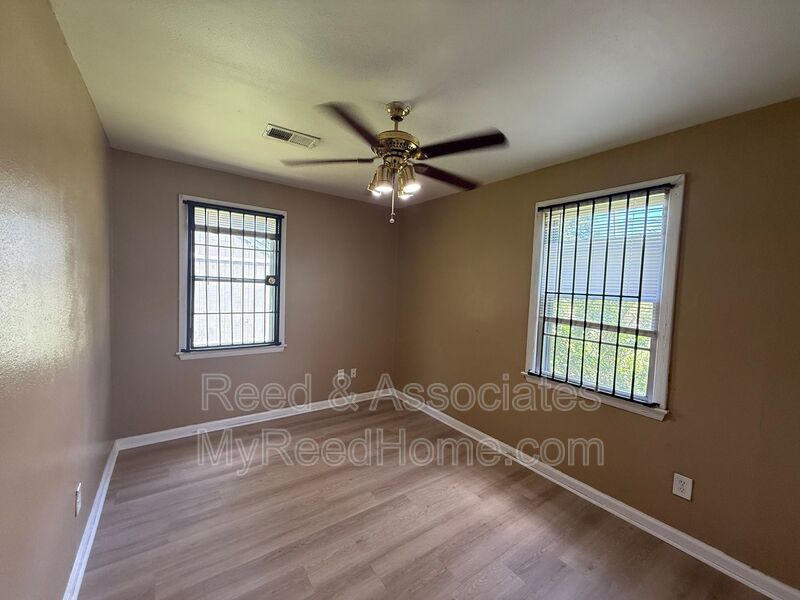 2 Bedroom in White Haven - Coro Lake property image