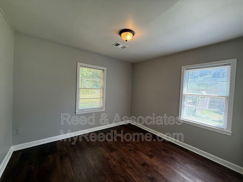 Updated Home Located in Millington! property image