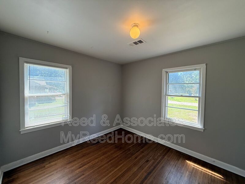 Updated Home Located in Millington! property image