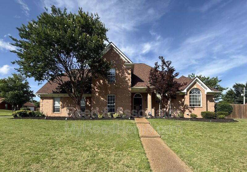 Your Dream Home Awaits in Lakeland! property image