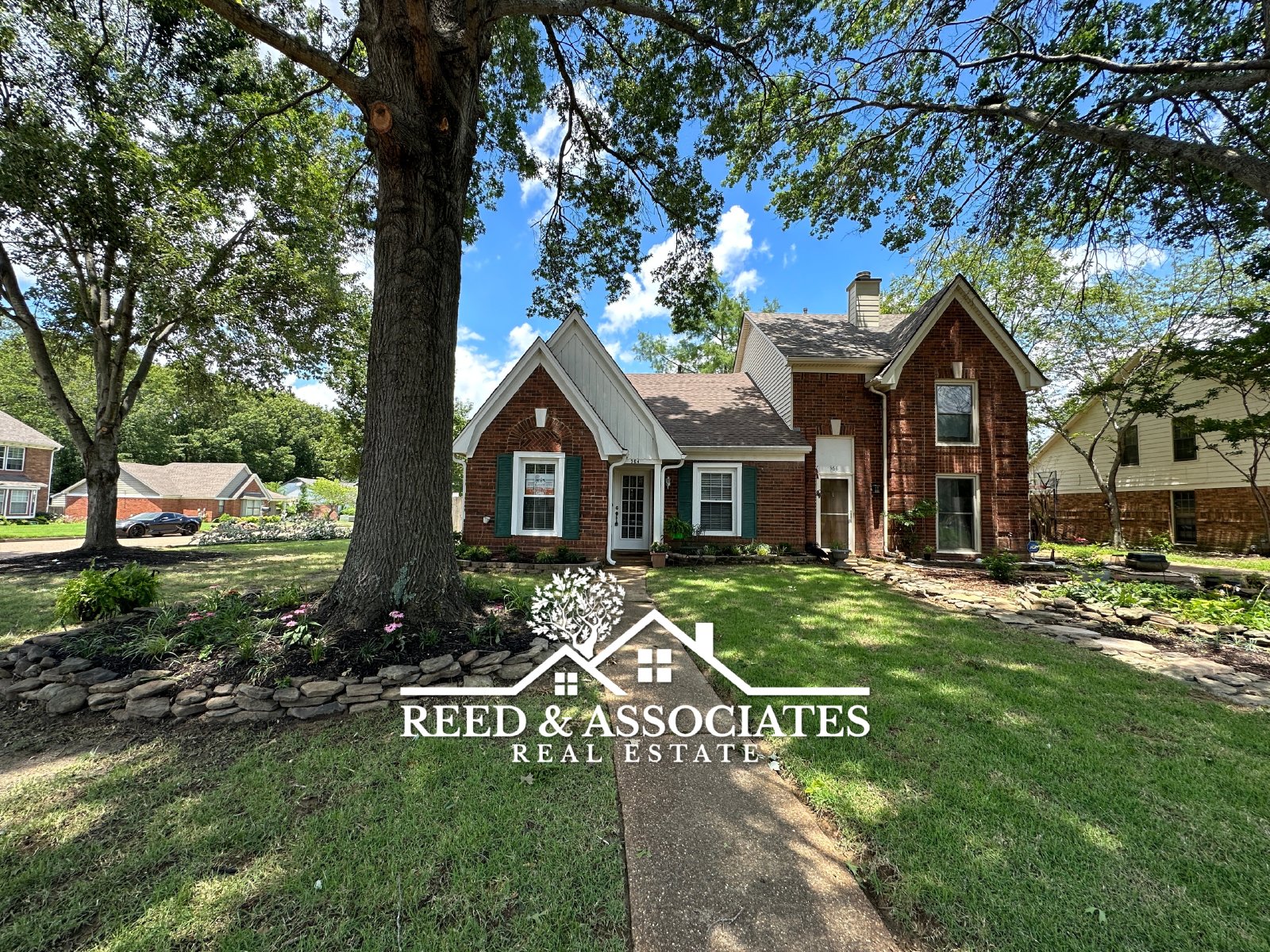 Collierville Townhouse Located on Corner Lot! property image