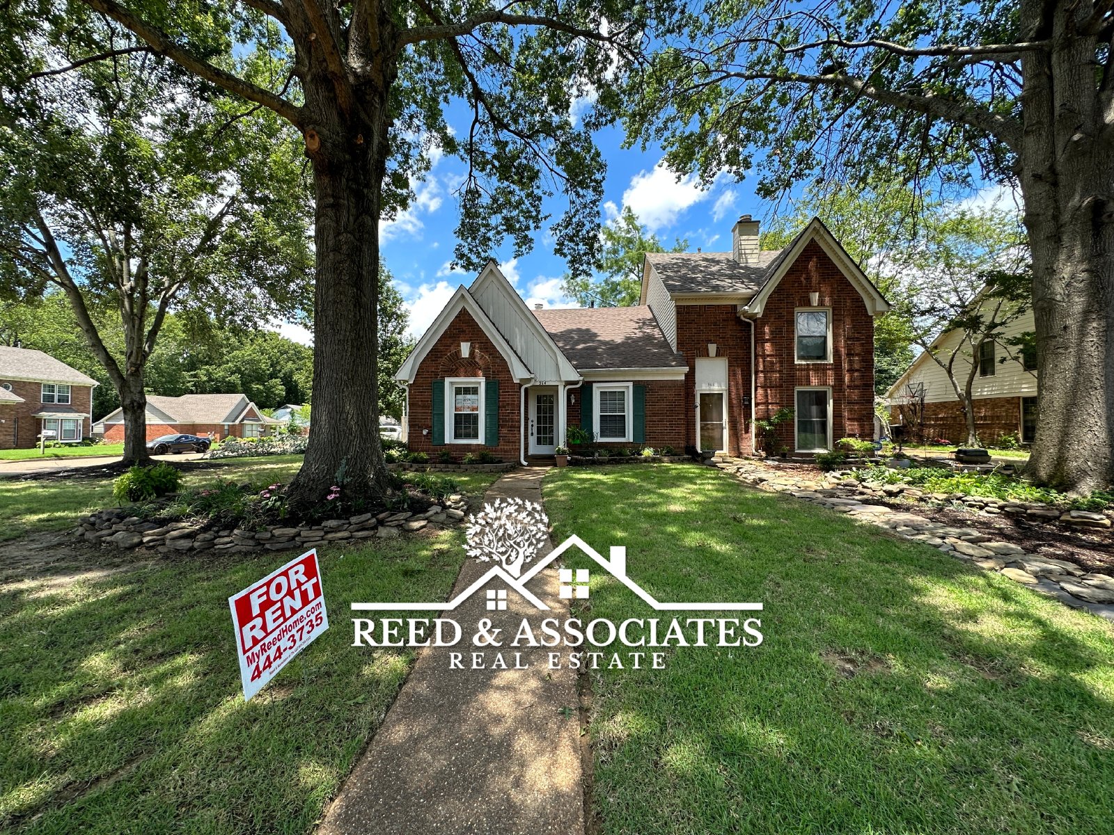 Collierville Townhouse Located on Corner Lot! property image