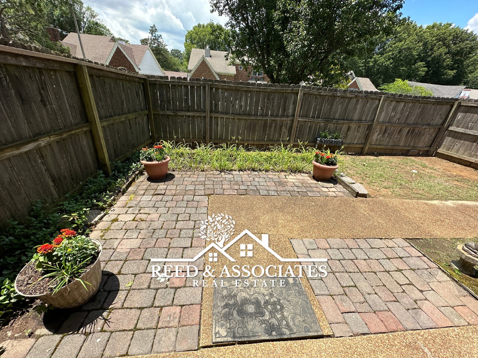 Collierville Townhouse Located on Corner Lot! property image