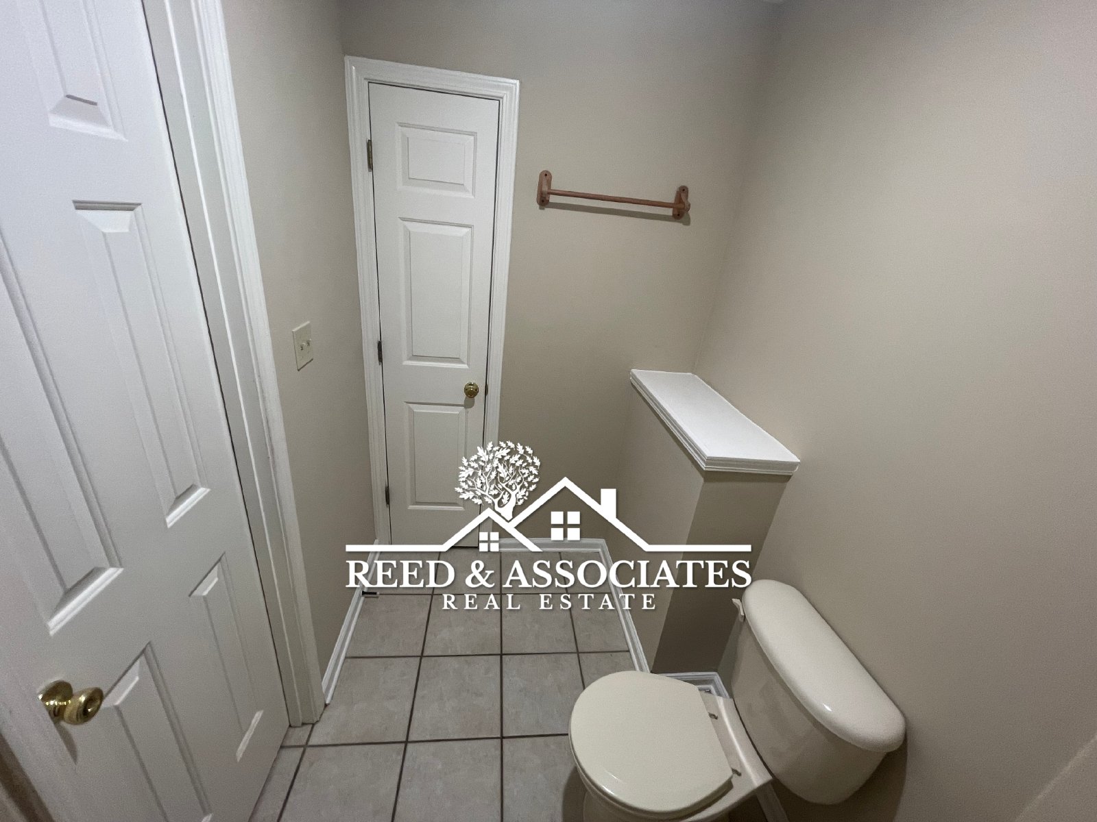 Charming Home Located in Quiet Cove! property image