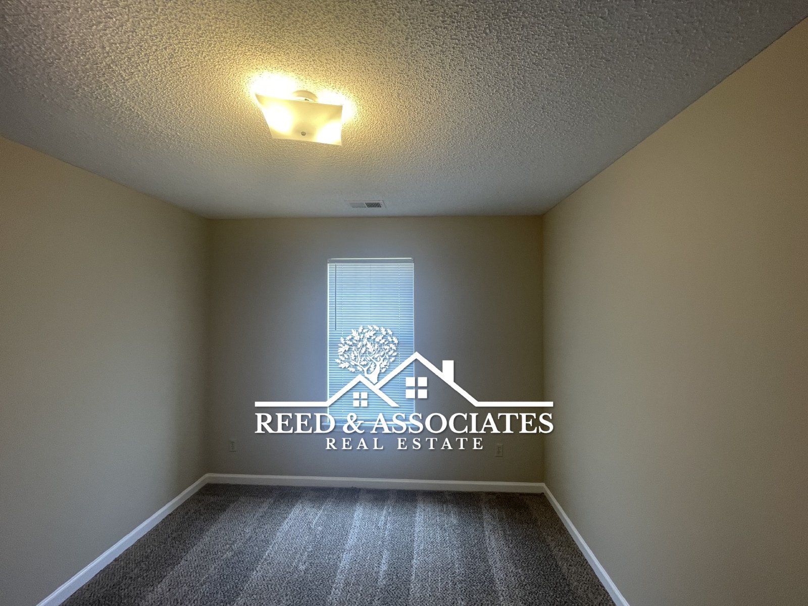 Charming Home Located in Quiet Cove! property image