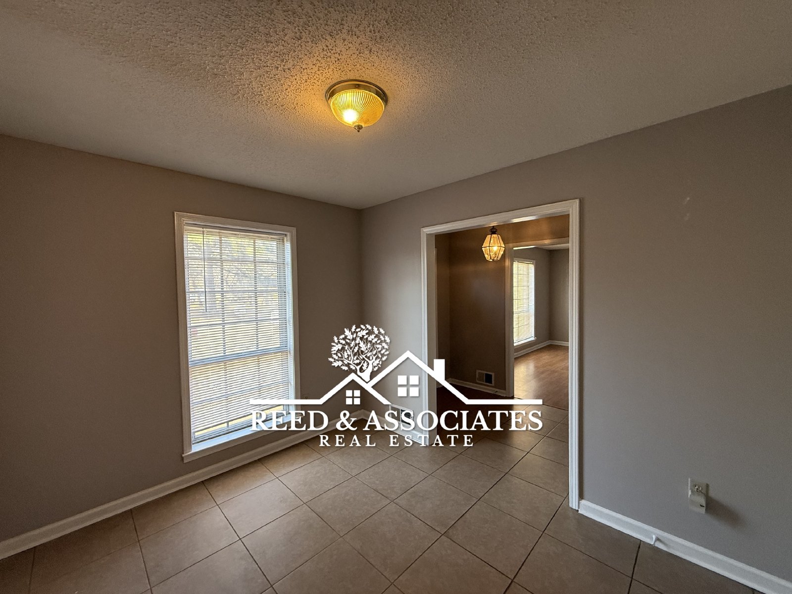 3 Bedroom Located Near Kirby High School property image