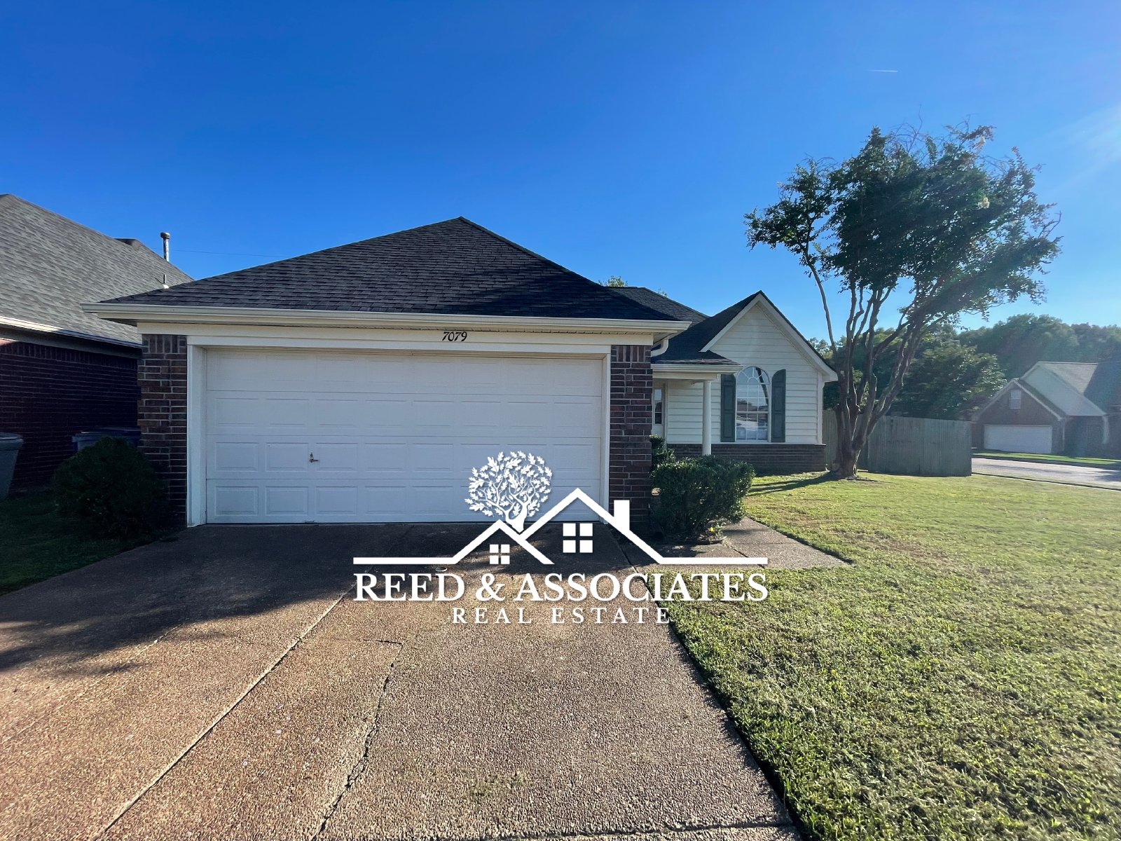 Cordova Home with GRANITE Counter Tops & Located on Corner Lot! property image