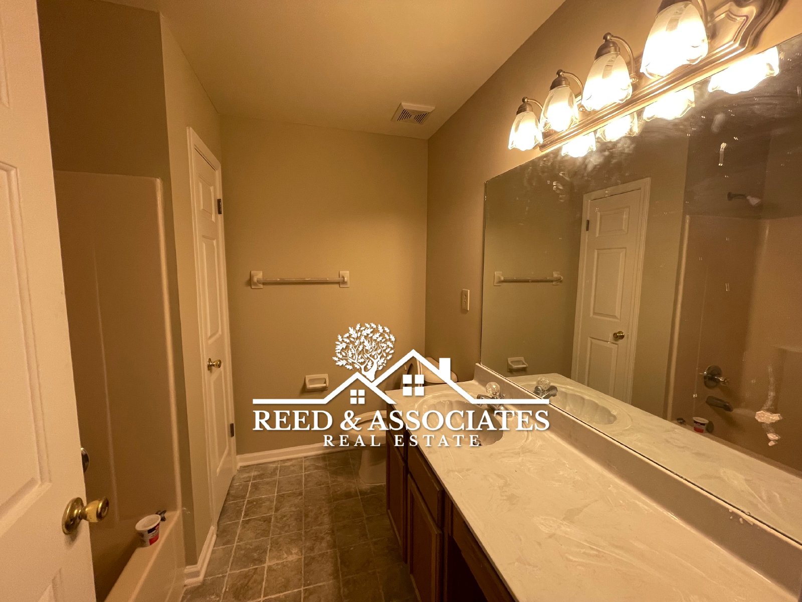 Cordova Home with GRANITE Counter Tops & Located on Corner Lot! property image