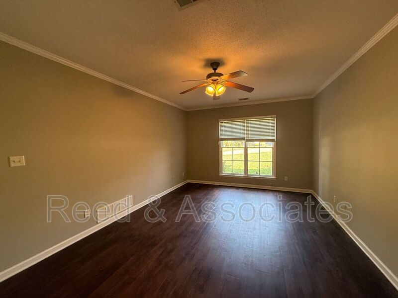 5-Bedroom Cordova Home with Over 3,000+ Sq Ft & Flexible Living Space property image