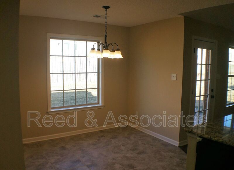 3 Bedroom in Bartlett! property image