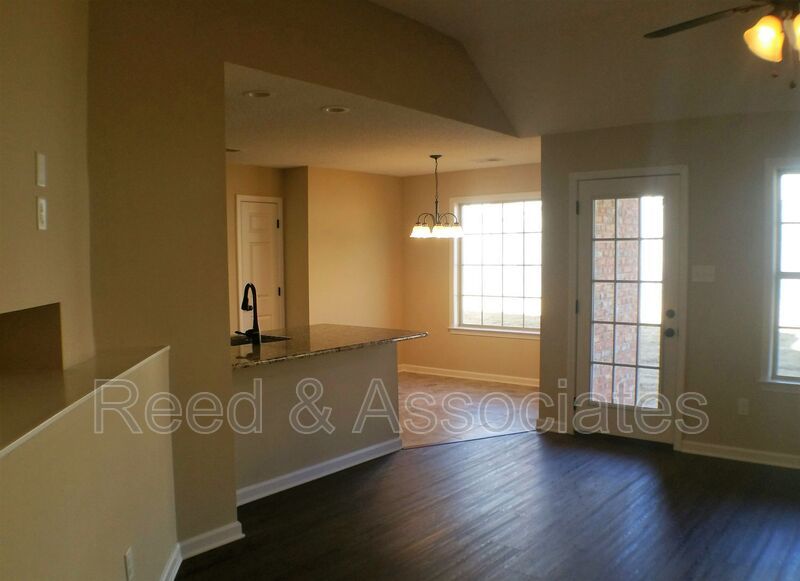 3 Bedroom in Bartlett! property image