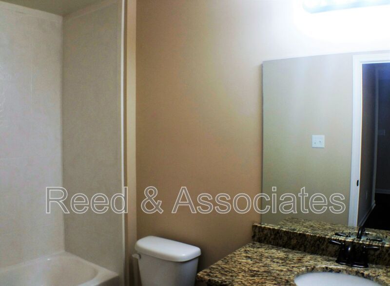 3 Bedroom in Bartlett! property image