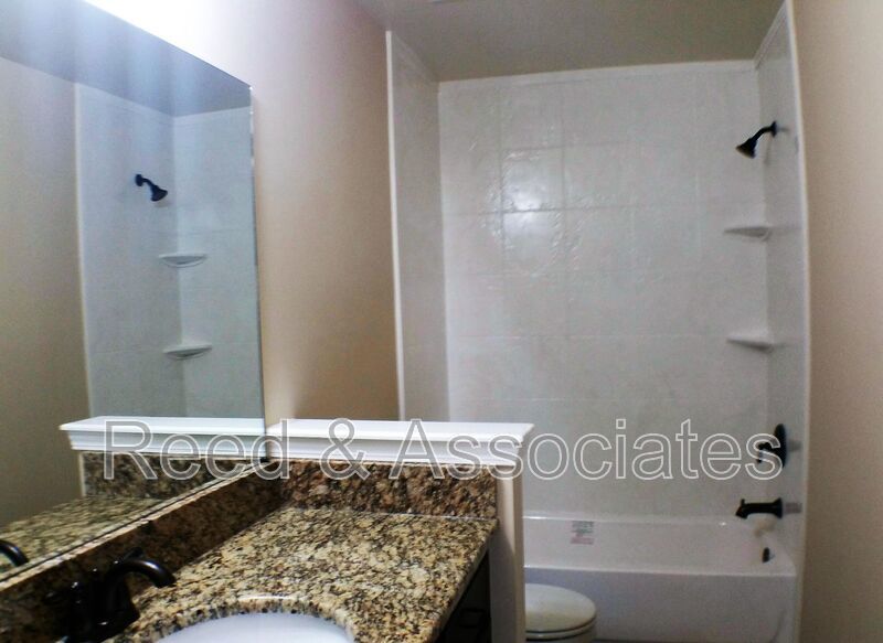 3 Bedroom in Bartlett! property image