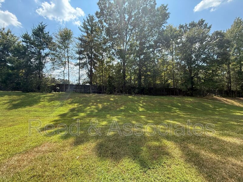 5-Bedroom Cordova Home with Over 3,000+ Sq Ft & Flexible Living Space property image