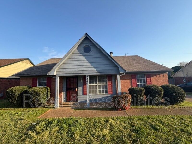 3 Bedroom in Hickory Ridge - South Riverdale property image