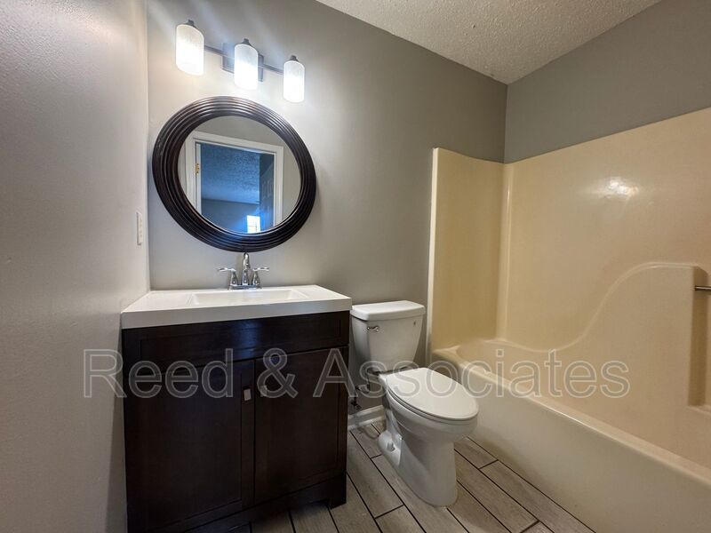 3 Bedroom in Hickory Ridge - South Riverdale property image