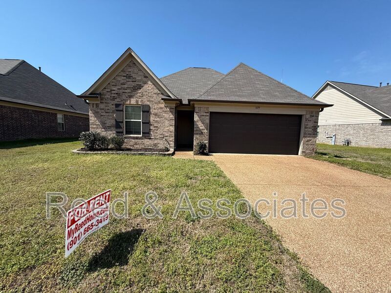 SPACIOUS 4 BEDROOM CORDOVA HOME! property image
