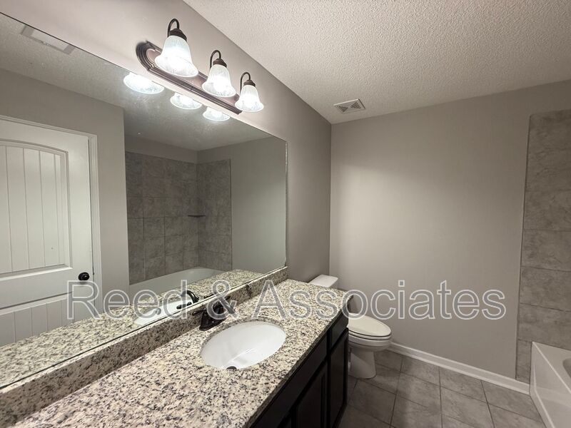 SPACIOUS 4 BEDROOM CORDOVA HOME! property image