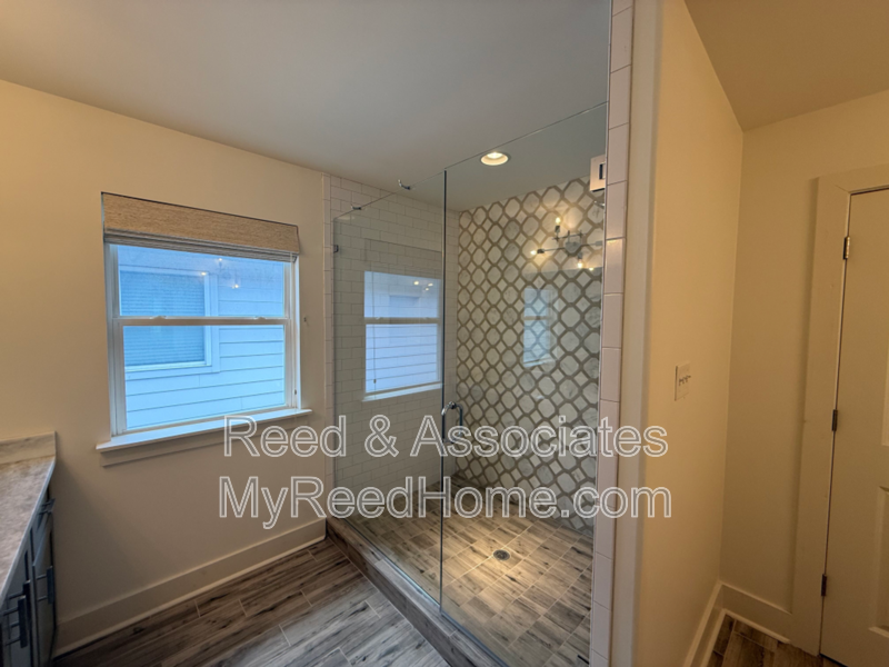 Spacious 3-Bedroom - Copper Young Area property image